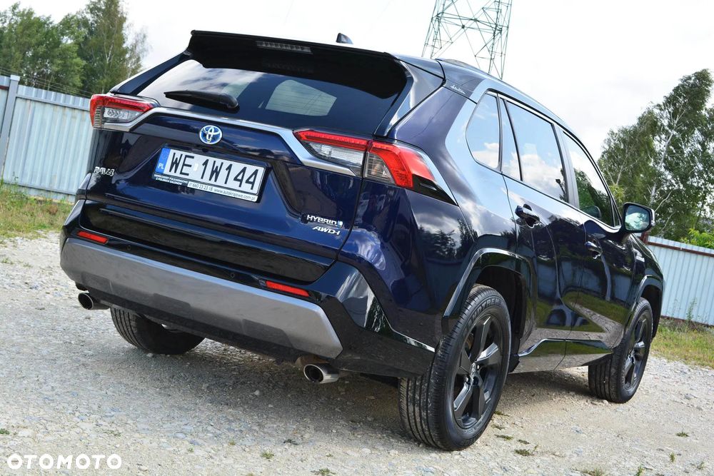 Toyota RAV4 - 4