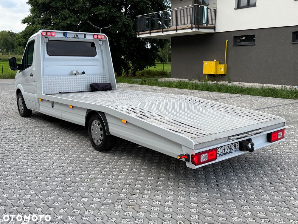 Mercedes-Benz Sprinter - 5