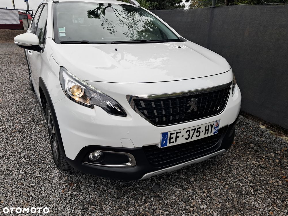 Peugeot 2008 1.6 BlueHDi Allure - 27