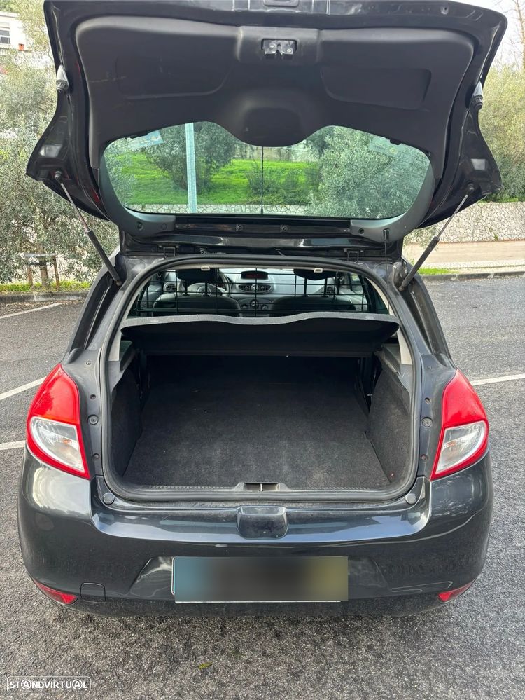 Renault Clio 1.5 dCi Dynamique S - 6