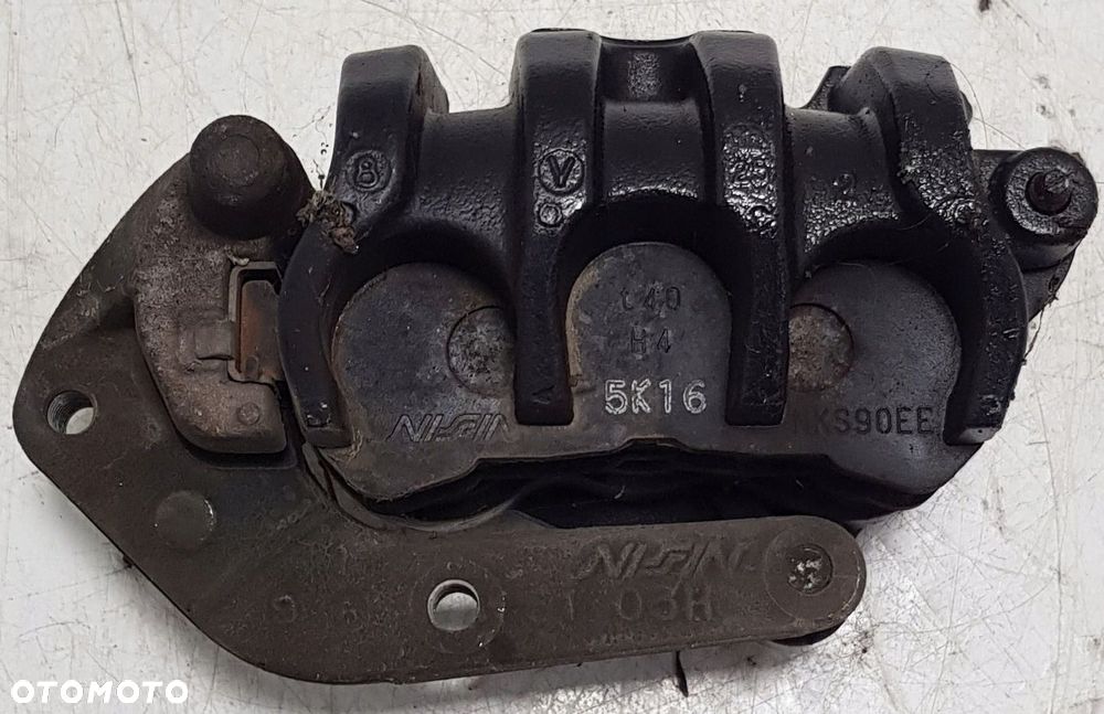 SUZUKI BURGMAN K7 125 ZACISK HAMULCOWY PRZÓD - 2