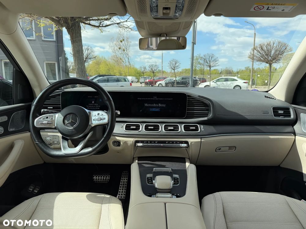 Mercedes-Benz GLS - 8