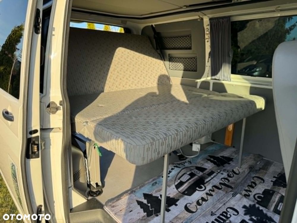Volkswagen T5 California - 8