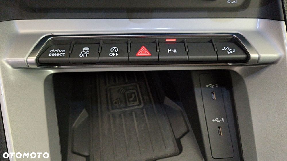 Audi Q3 35 TFSI mHEV Advanced S tronic - 24