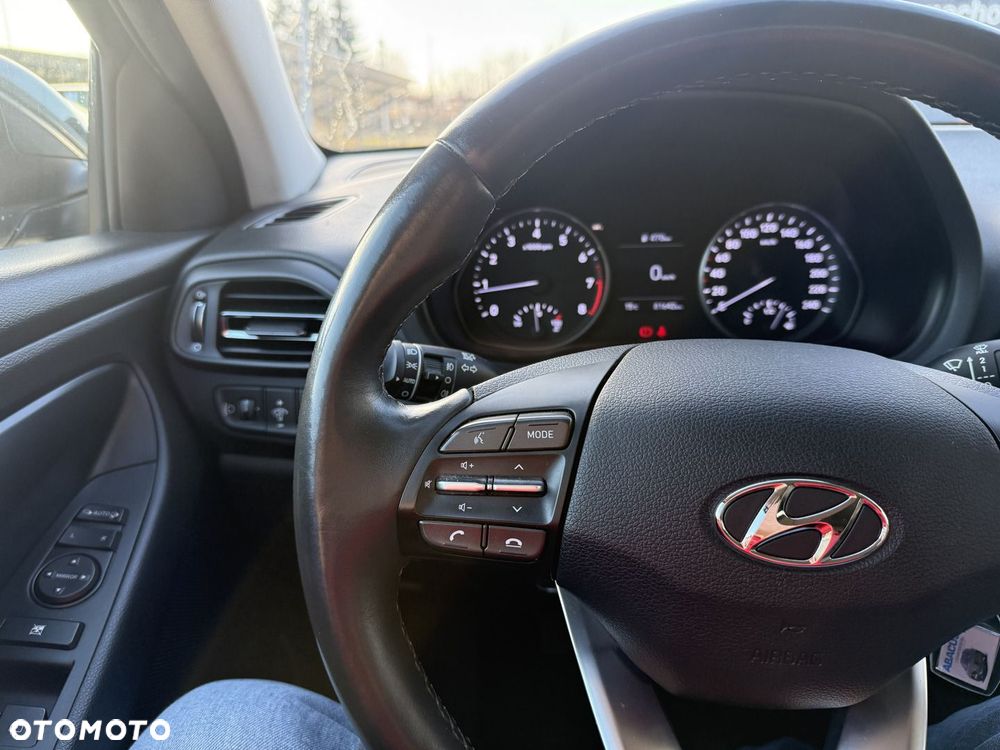 Hyundai i30 1.5 DPI Modern - 13