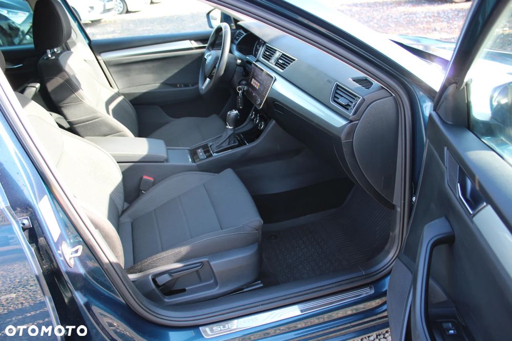 Skoda Superb 2.0 TDI Ambition DSG7 - 8