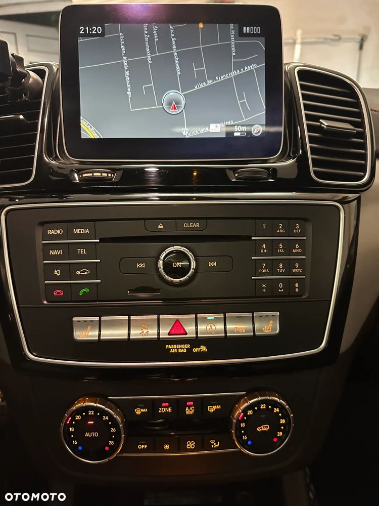 Mercedes-Benz GLE - 35