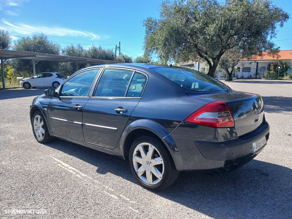Renault Mégane - 6