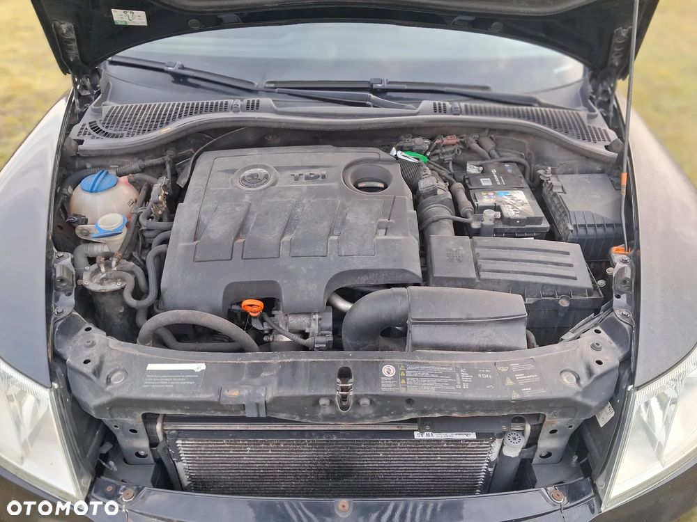 Skoda Octavia 1.6 TDI Active - 12