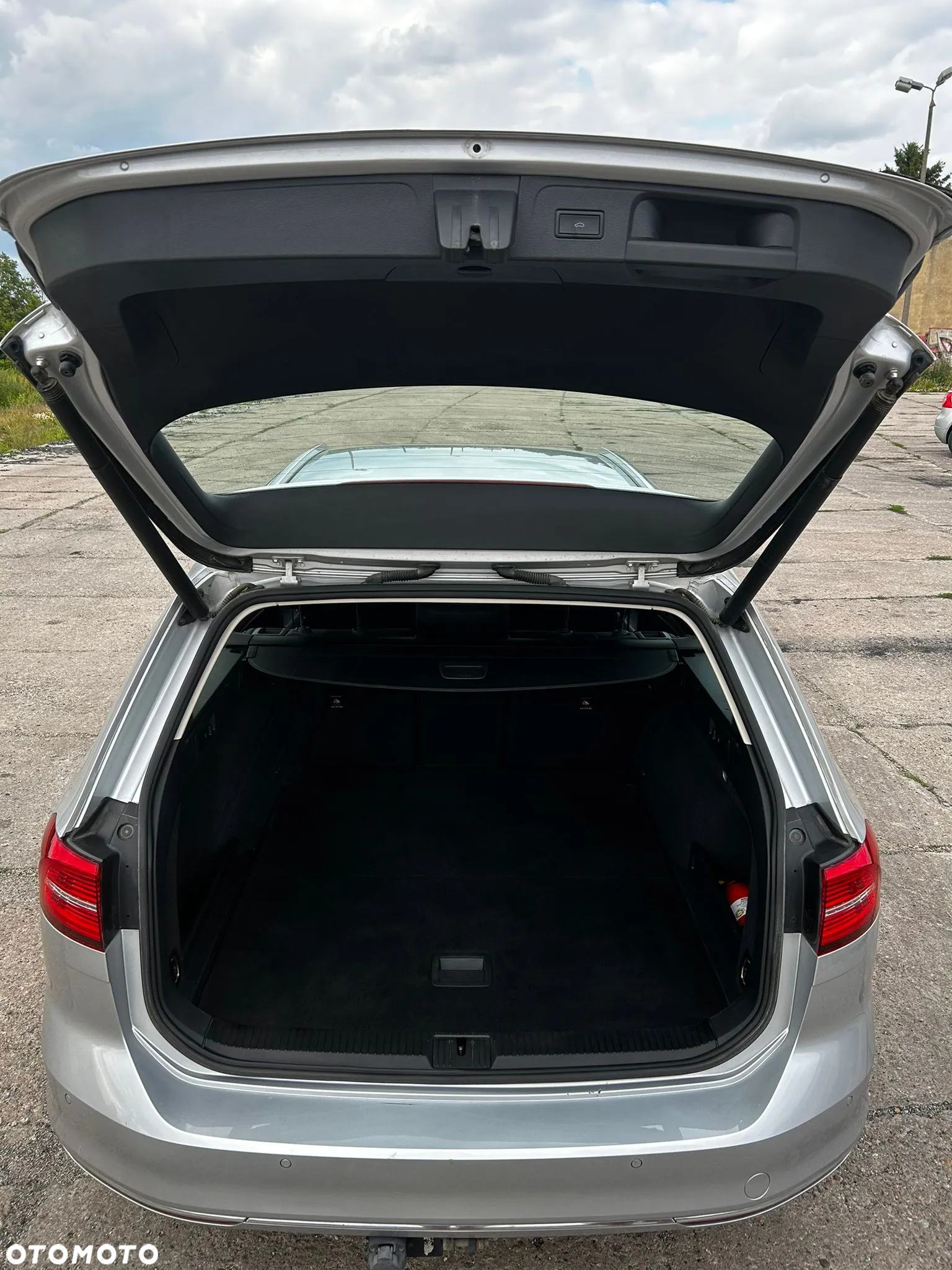 Volkswagen Passat 2.0 TDI BMT Highline DSG - 13