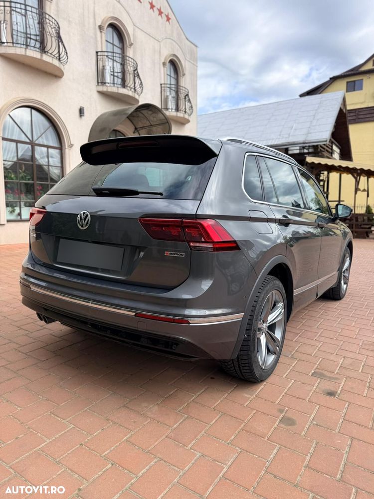Volkswagen Tiguan - 4