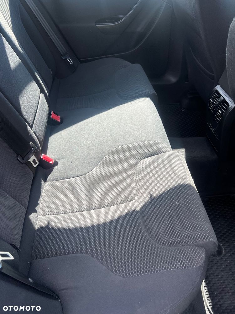 Volkswagen Passat 2.0 TDI DPF Comfortline DSG - 17