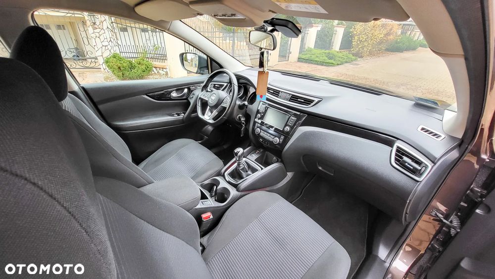 Nissan Qashqai 1.3 DIG-T ACENTA - 12