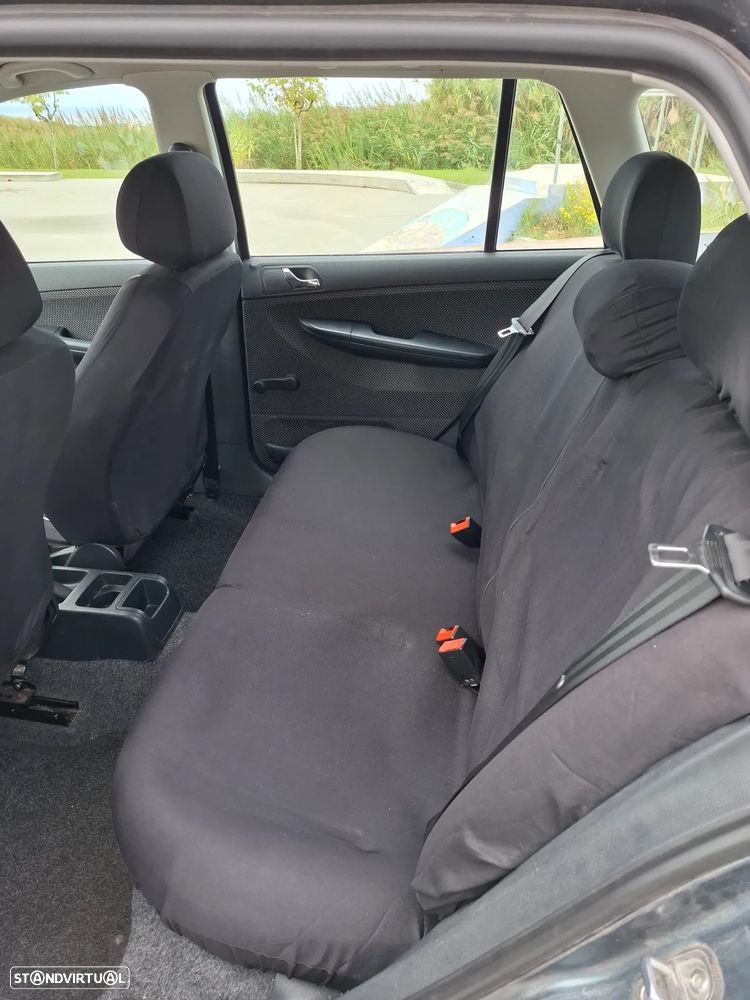 Skoda Fabia Break 1.4 TDi Classic - 8