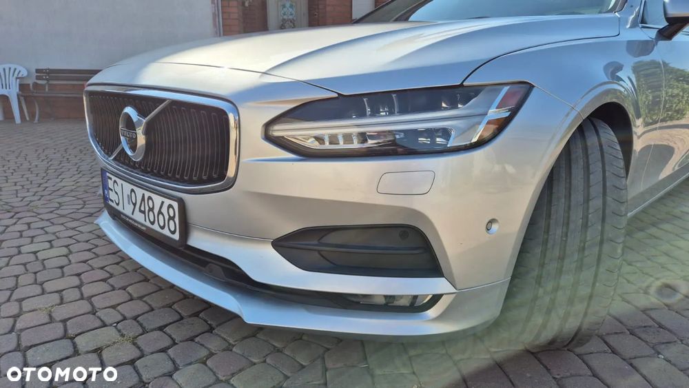 Volvo S90 - 17