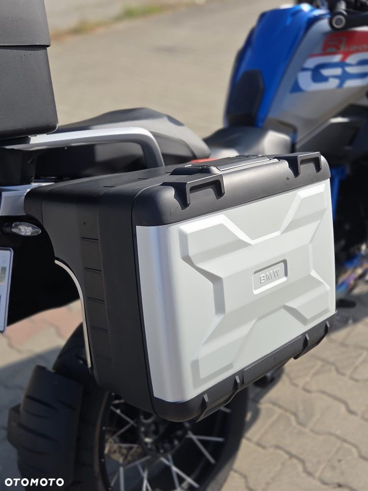 BMW R - 19