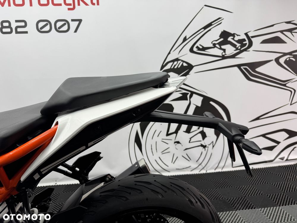 KTM Duke - 13