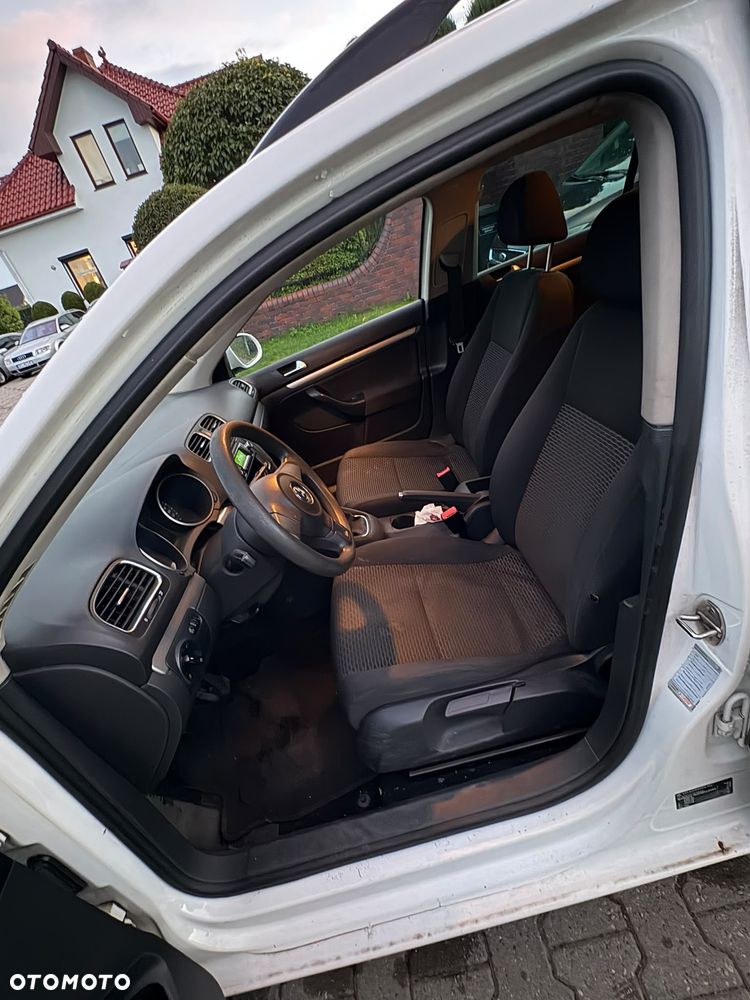 Volkswagen Golf - 15