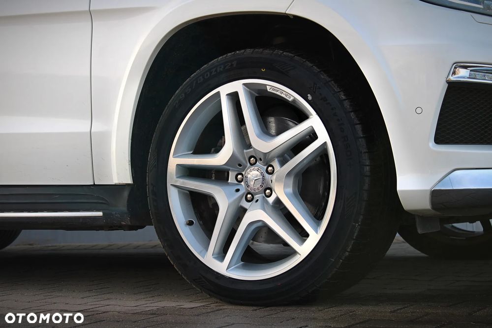 Mercedes-Benz GL 500 4-Matic - 14