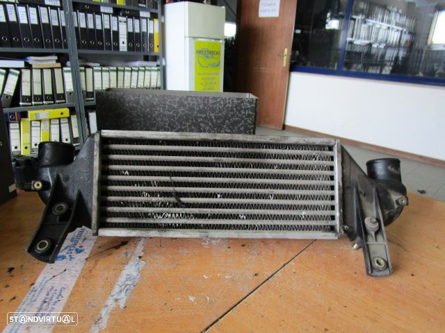 Radiador Intercooler XS4Q9L440BD FORD FOCUS 2002 1.6TDDI USADO - 3