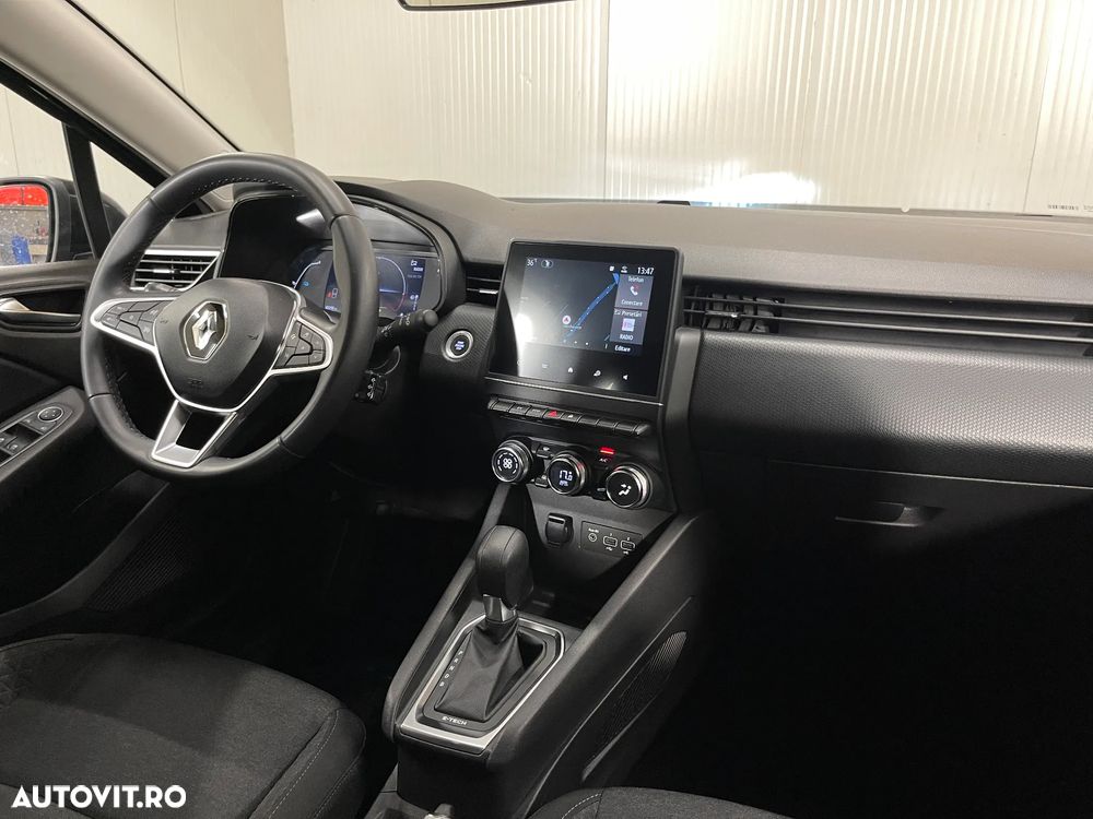 Renault Clio E-TECH 140 BUSINESS EDITION - 9