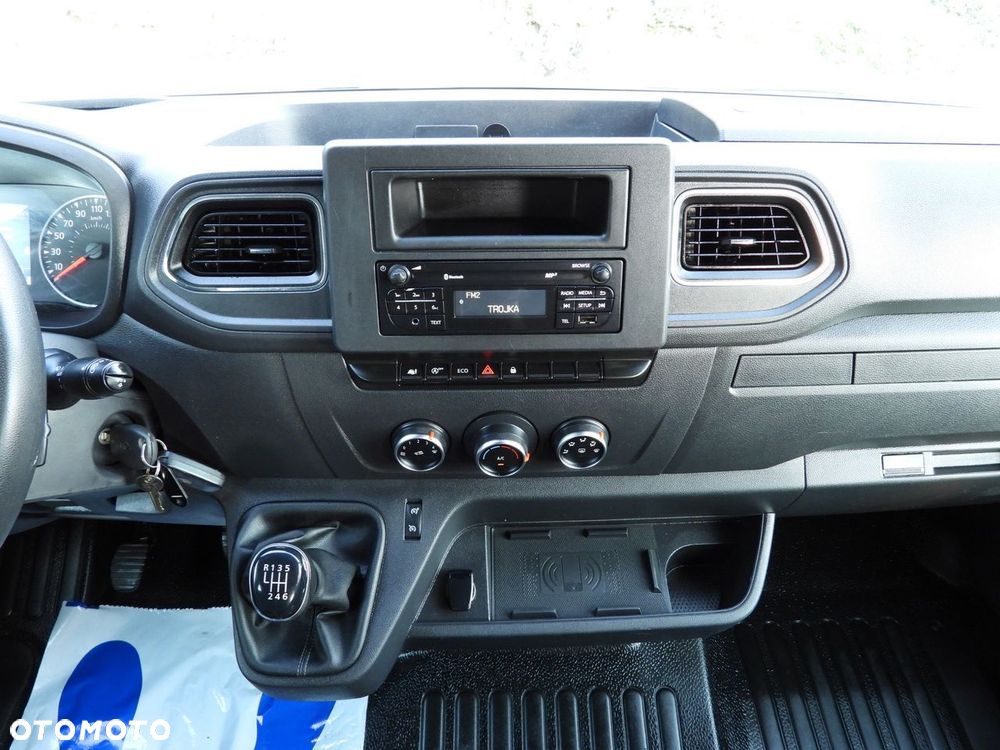 Renault MASTER WYWROTKA PODWÓJNA KABINA DOKA 6 MIEJSC TEMPOMAT LEDY BLIŹNIACZE KOŁA KLIMATYZACJA  165KM - 32