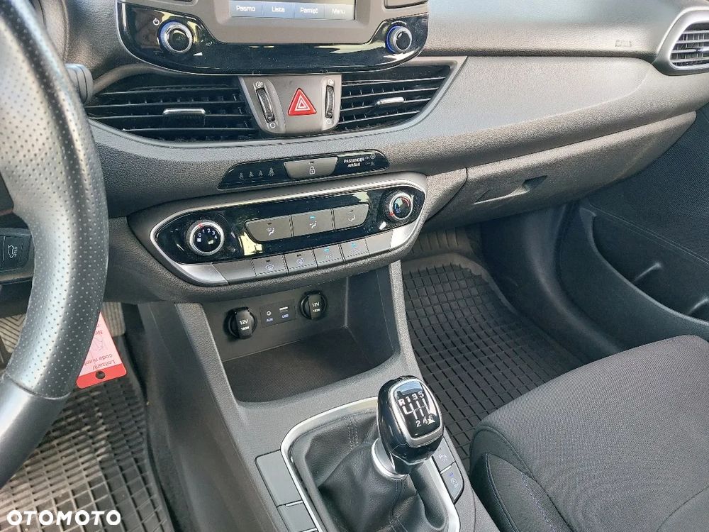 Hyundai i30 - 10