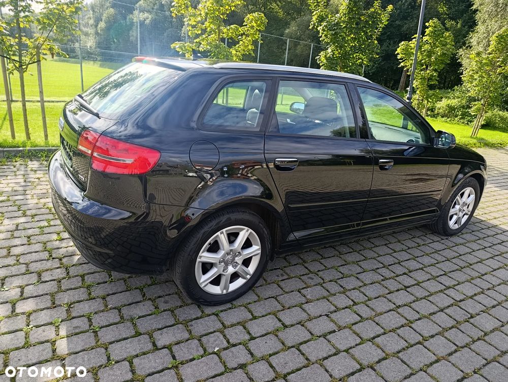 Audi A3 Sportback 1.6 TDI Attraction - 7