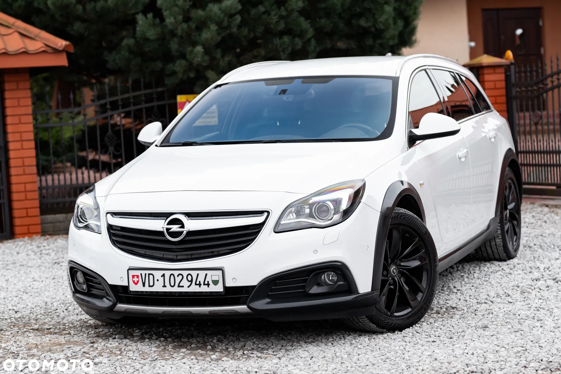 Opel Insignia 2.0 ECOTEC DI Turbo 4x4 Country Tourer Au - 5