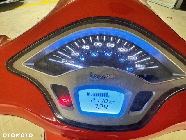 Vespa Primavera - 12