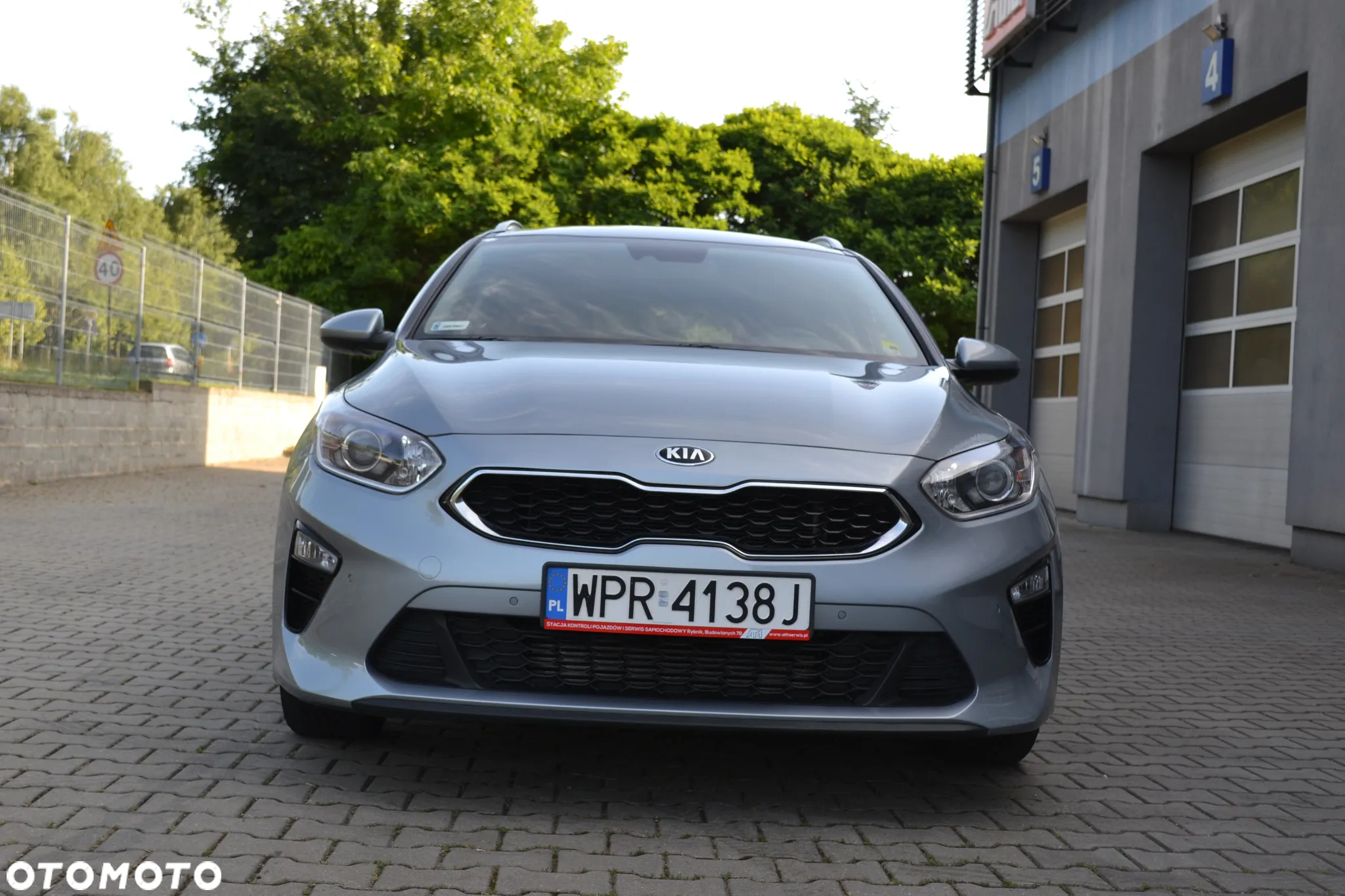 Kia Ceed 1.6 CRDi SCR M - 2