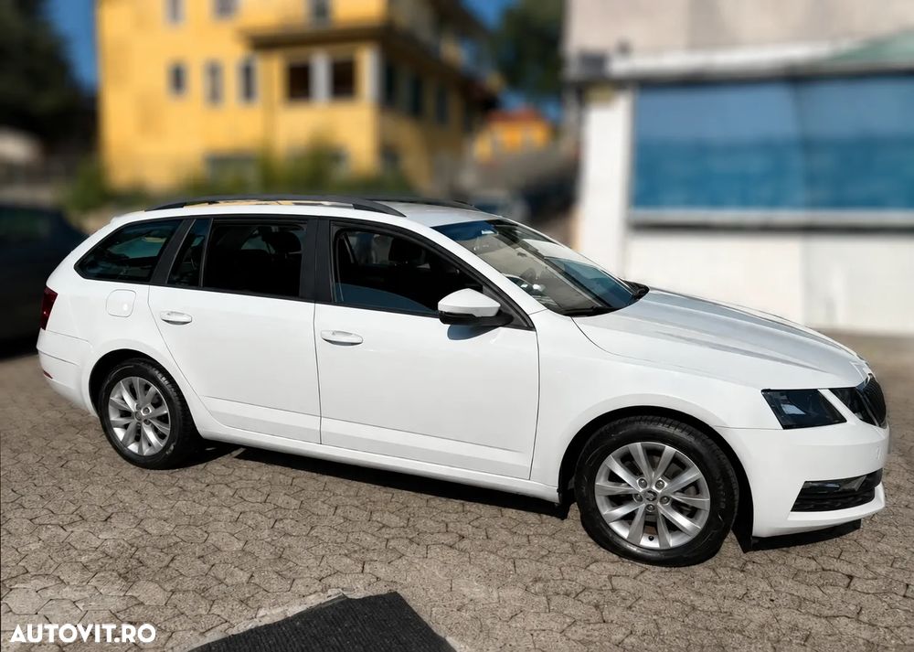 Skoda Octavia 1.0 TSI DSG Ambition - 5