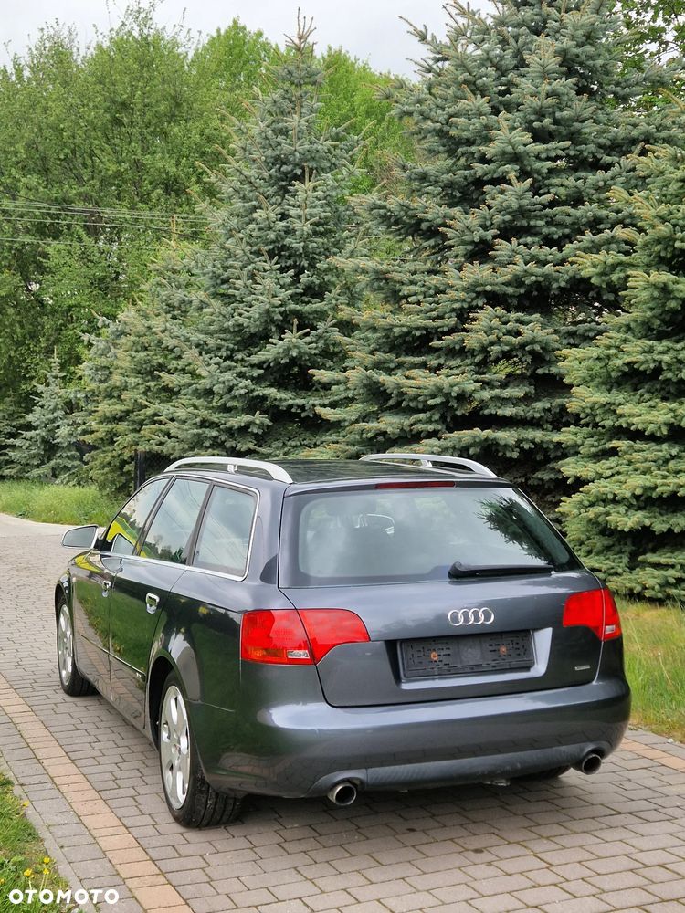 Audi A4 Avant 2.0 T FSI quattro - 9