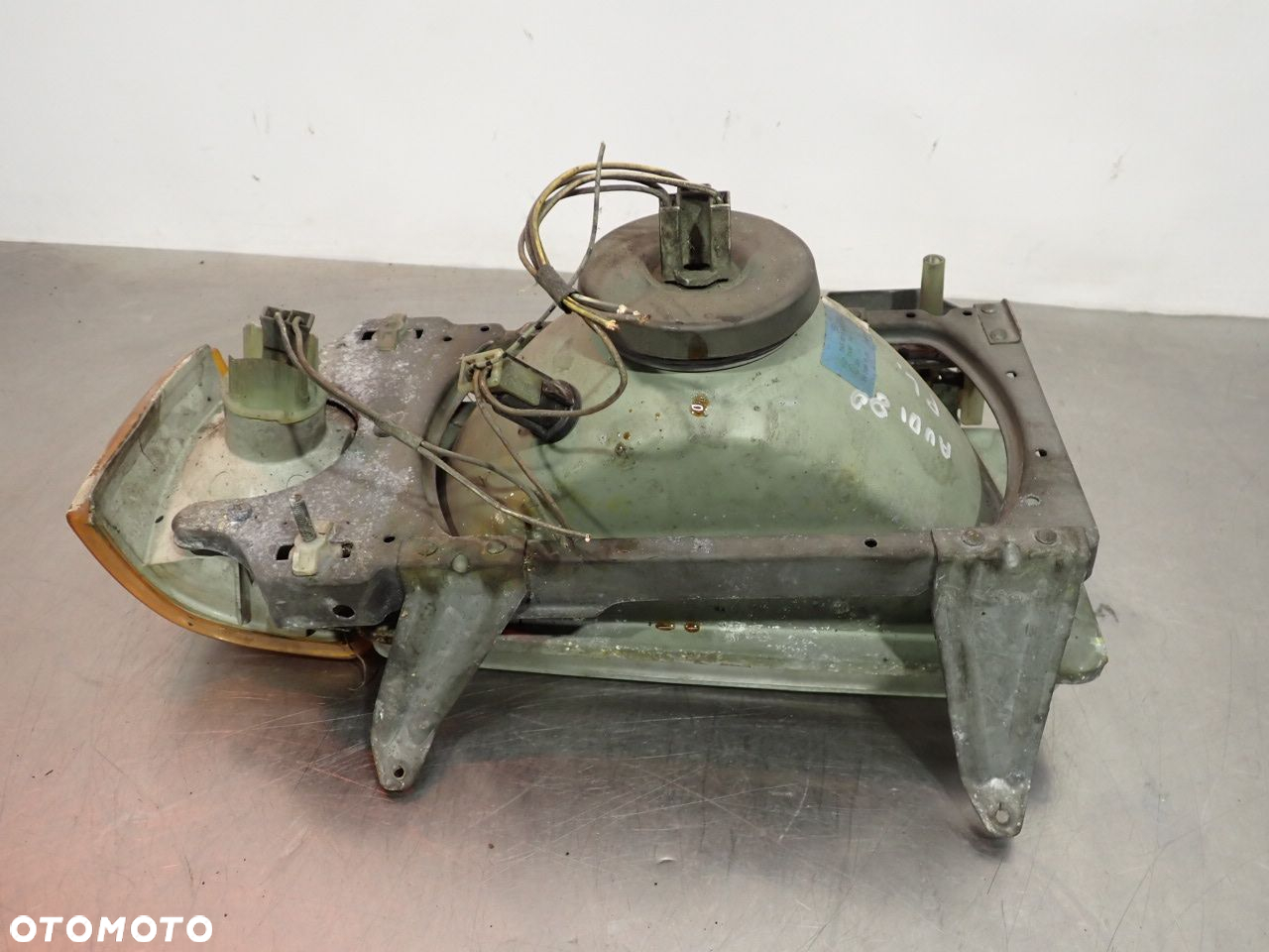 LAMPA LEWA PRZEDNIA AUDI 80 B2 - 6
