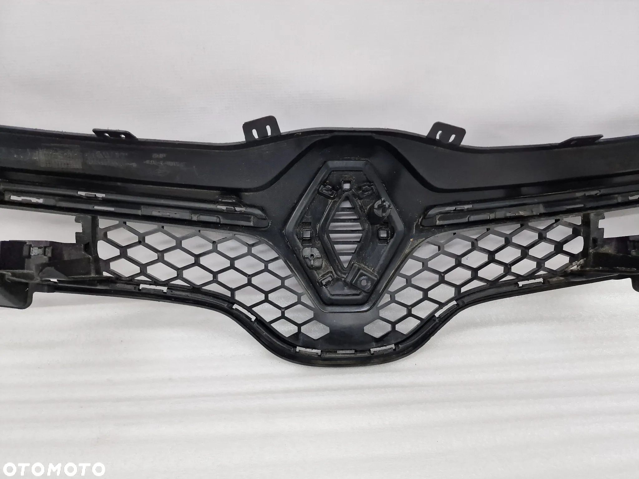 RENAULT TWINGO III 3 14- ATRAPA / GRILL PRZEDNI PRZÓD , NR 622566433R , NR AUKCJI GL11 - 10