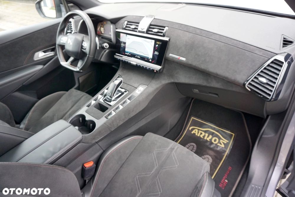 DS Automobiles DS 7 Crossback 1.6 PureTech Performance Line + - 35