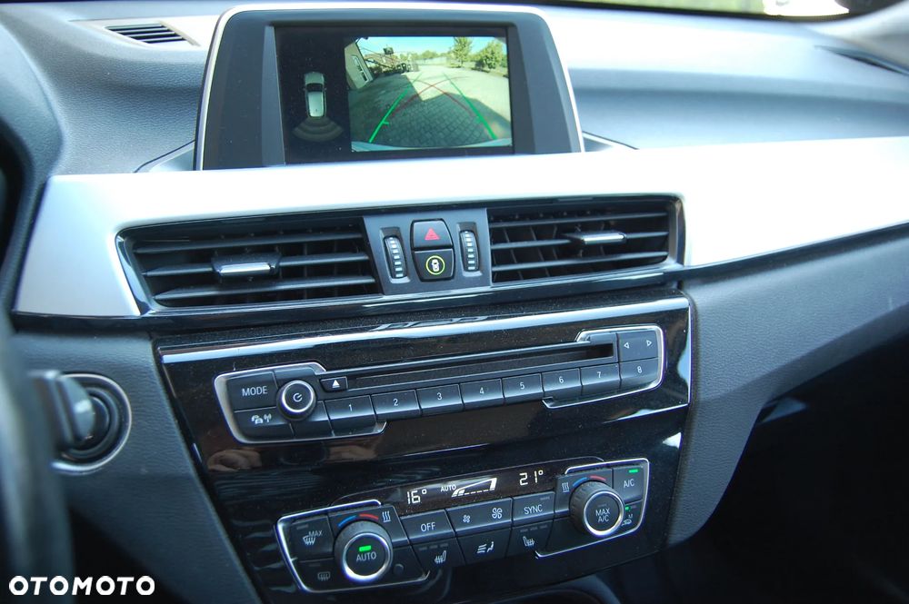BMW X1 xDrive20d - 6