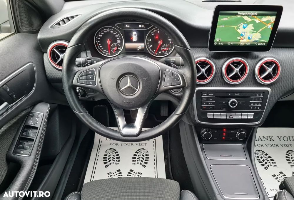 Mercedes-Benz A 180 7G-DCT - 10