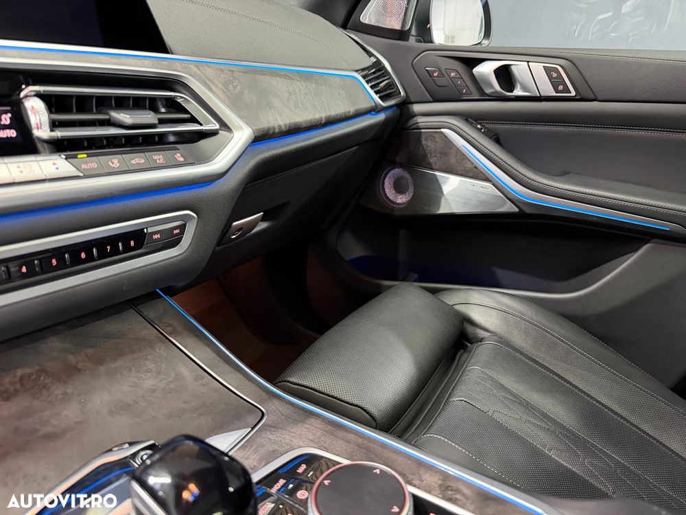 BMW X5 xDrive45e - 37