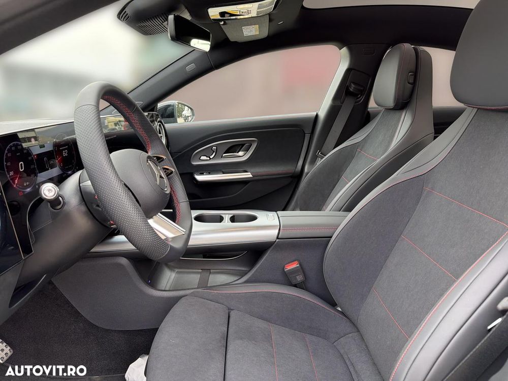 Mercedes-Benz CLA 200 MHEV Coupe - 13