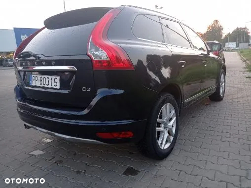 Volvo XC 60 D3 Geartronic Momentum - 3