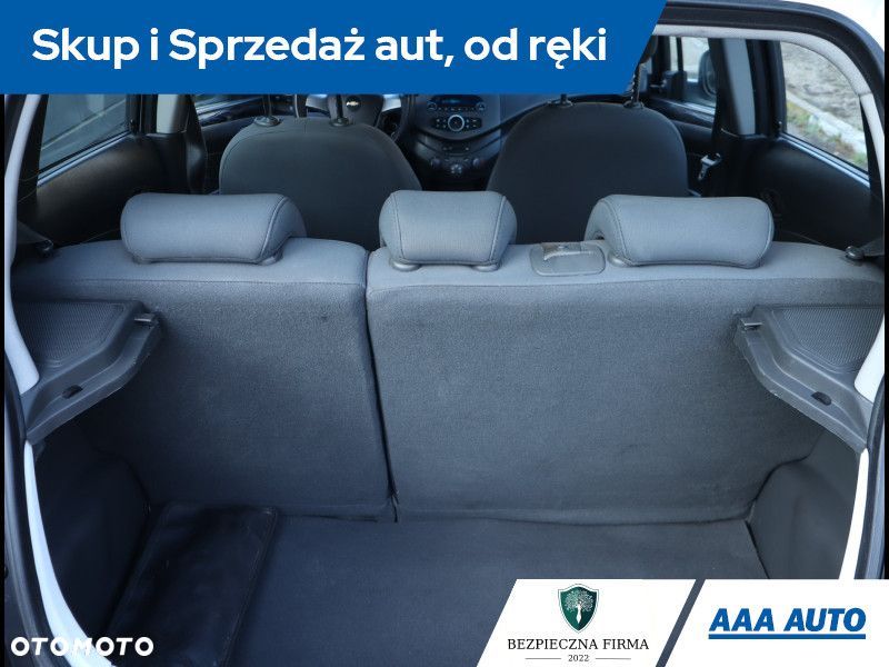 Chevrolet Spark - 14