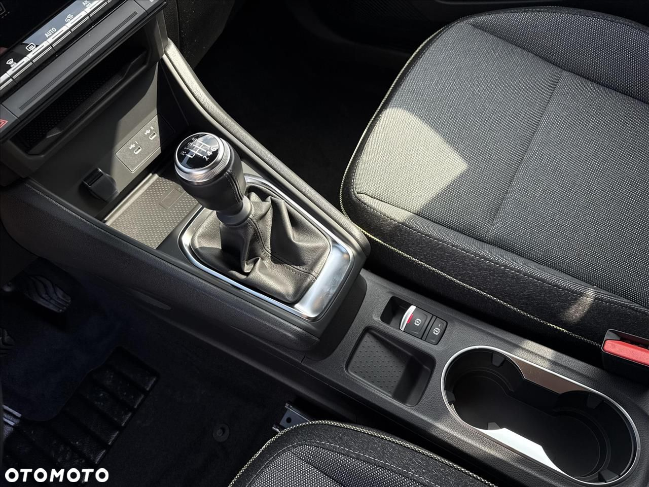 Renault Captur - 14