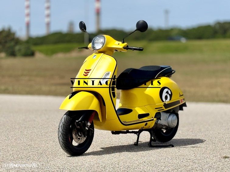 Vespa GTS Super GTS 300 Super - 2