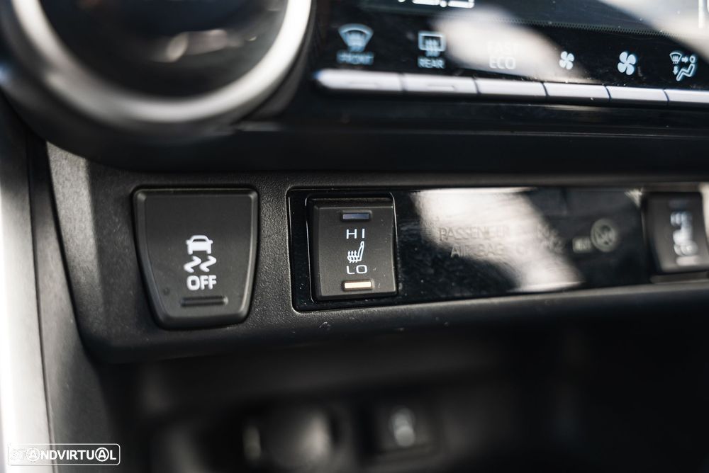 Toyota RAV4 2.5 HDF Square Collection - 23