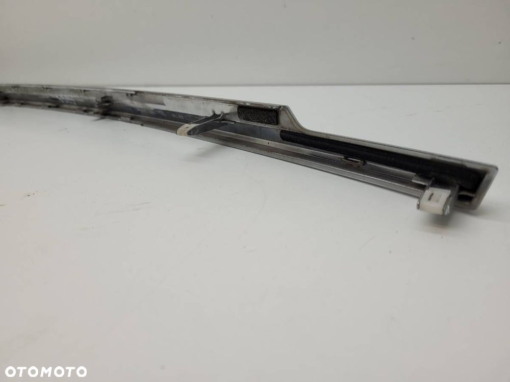 LISTWA CHROM KLAPY BAGAZNIKA BMW 7 G11 G12 7376778 - 5