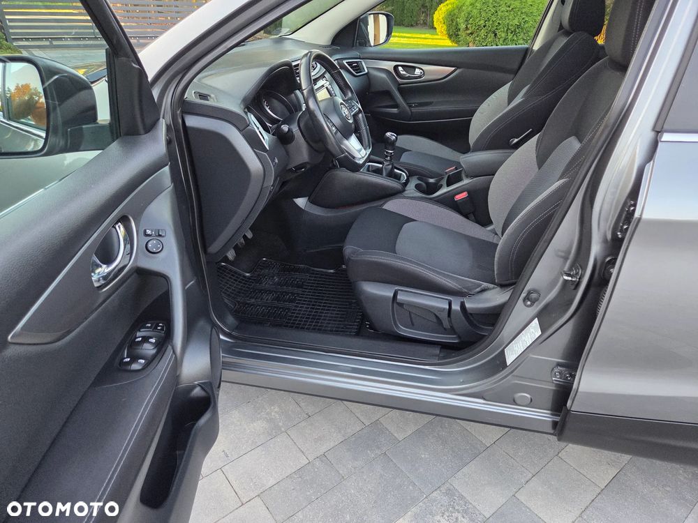 Nissan Qashqai 1.6 DCi 4x4 Tekna - 30