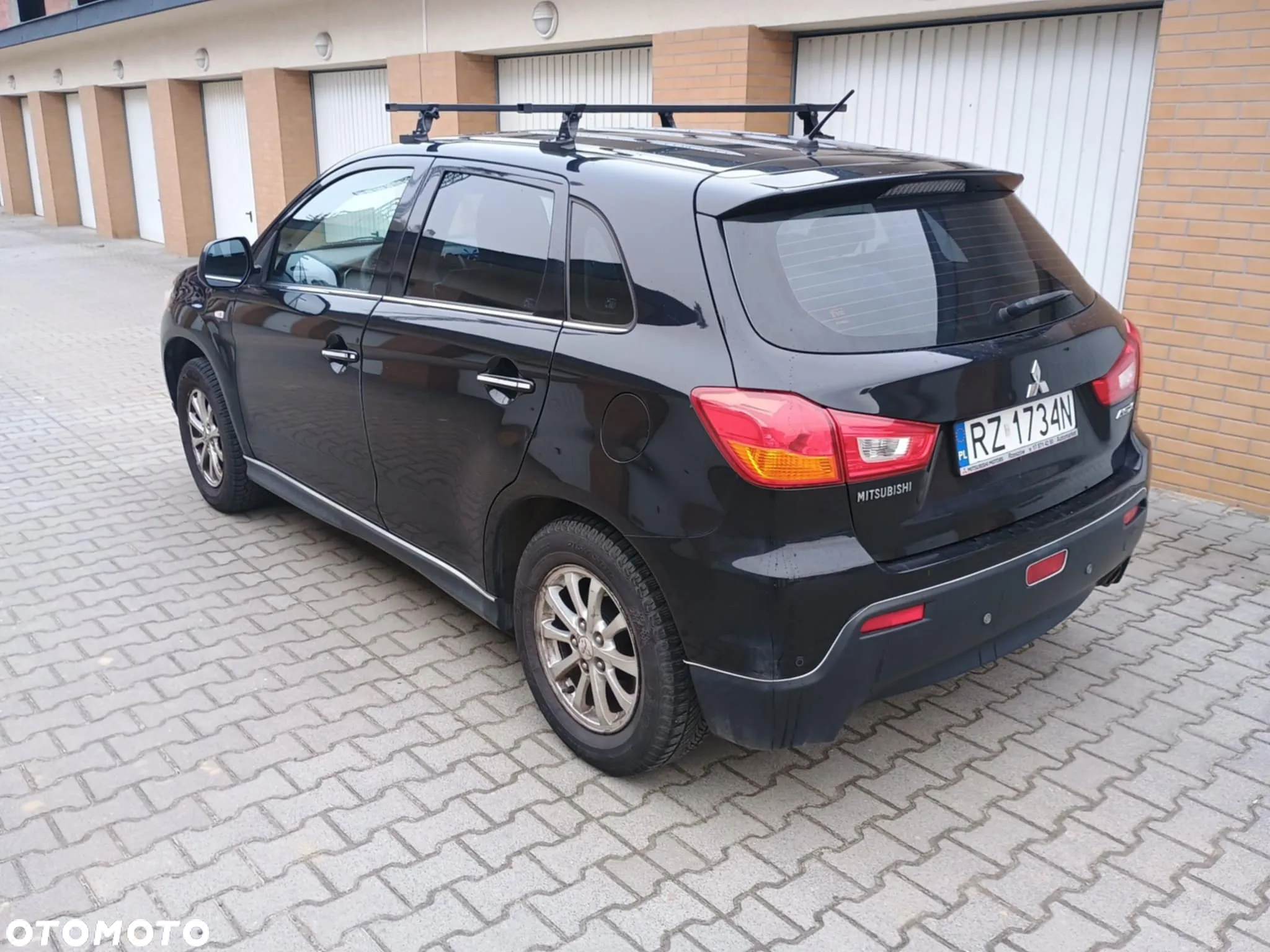 Mitsubishi ASX - 5