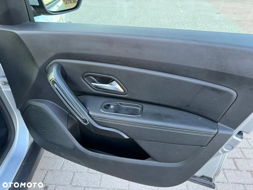 Dacia Duster 1.3 TCe FAP Prestige EU6d - 19