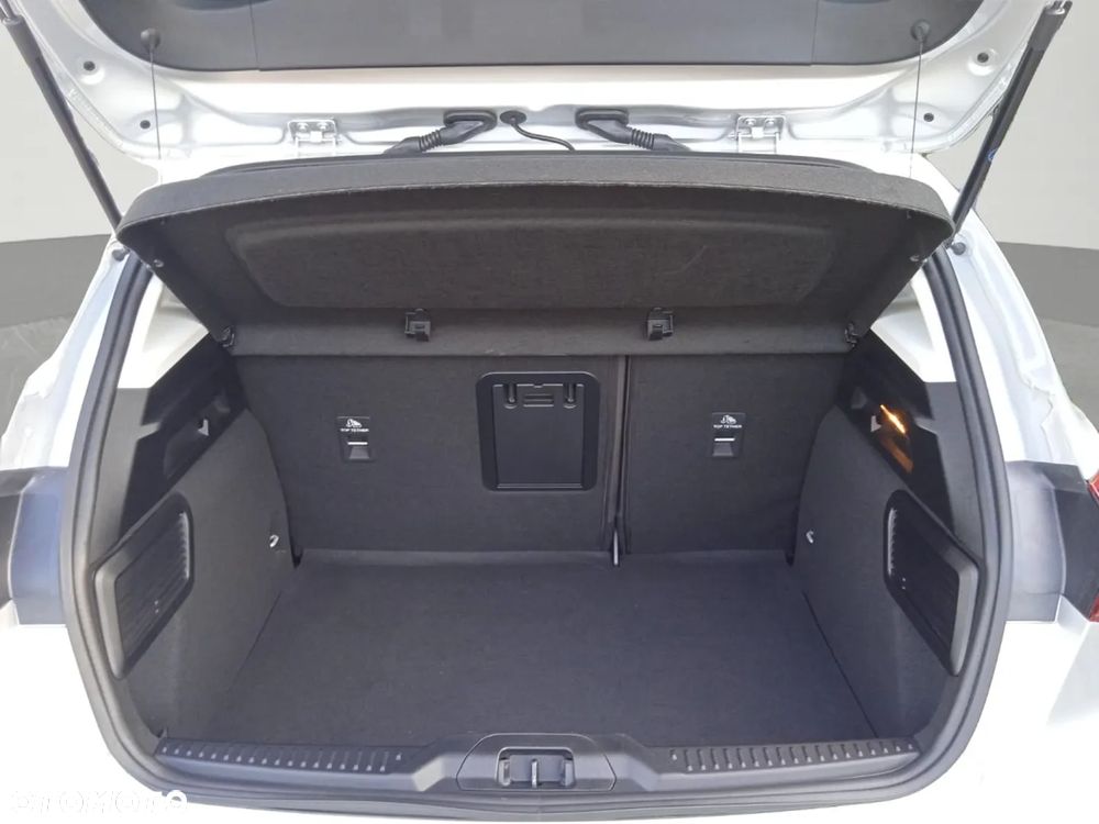 Ford Focus 1.0 EcoBoost Titanium X - 36